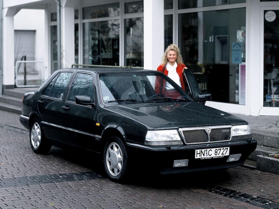  Lancia Thema Turbo 16v LX 1991 года  (фото 2 из 3)
